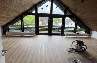 Wohnung mieten in 57223 Kreuztal, 2 ZKB frisch saniert - großzügigem Balkon, inkl. Garage und tolle Lage - 75m2 - Kreuztal