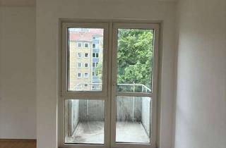 Wohnung mieten in Hasenwinkel 21a, 38226 Lebenstedt, Zentral. Hell. Bezugsfertig – 3 Zimmer mit Balkon im Herzen der Stadt