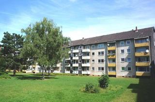 Sozialwohnungen mieten in Möhlkamp 50, 38120 Weststadt, Möhlkamp 50, 3 R - Familienfreundliche 4-Zimmer-Wohnung mit Loggia und viel Stauraum! WBS notwendig!