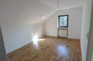 Wohnung mieten in Wilhelm-Leuschner-Straße 239, 64347 Griesheim, 2-Zimmer Dachgeschosswohnung in Griesheim
