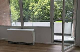 Wohnung mieten in 47839 Hüls, Modernisierte 3-Zimmer-Wohnung mit Balkon, Garage & Stellplatz in ruhiger Lage von Krefeld-Hüls