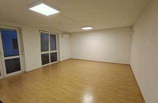 Wohnung mieten in Wagnerstraße 3A, 97080 Grombühl, Helle 1-Zimmer-Wohnung in Grombühl mit Balkon, Klimaanlage und EBK