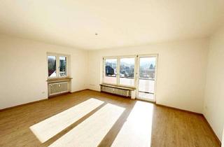 Wohnung mieten in 93449 Waldmünchen, Renovierte 4-Zimmerwohnung in Waldmünchen mit Balkon