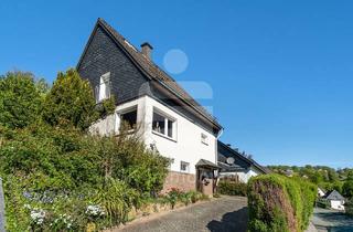 Einfamilienhaus kaufen in 51766 Engelskirchen, Einfamilienhaus mit Aussicht und zentrumsnah!