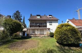 Garagen kaufen in Tal, 81825 München, Süd-Grundstück mit 3-FH zur Modernisierung oder Neubebauung mit MFH/DH/Villa in Trudering