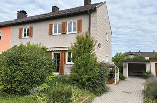 Doppelhaushälfte kaufen in 83024 Rosenheim, Charmante Doppelhaushälfte in Rosenheim – attraktives Wohnen auf Erbpachtgrundstück