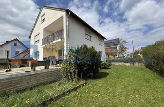 Haus kaufen in 86757 Wallerstein, Vermietetes 3-Parteien-Haus mit Potenzial