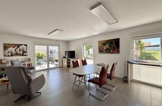 Wohnung kaufen in 76872 Minfeld, Barrierefreie Erdgeschosswohnung mit Terrasse und zwei Stellplätzen