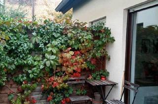 Wohnung kaufen in 65207 Wiesbaden, Wiesbaden - Kleines Haus, grosse Terasse, ca. 70qm, Wiesbad. Vorort Igstadt