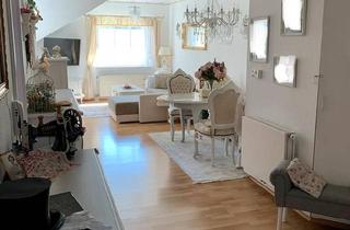Wohnung kaufen in 35606 Solms, Solms - Helle ETW am Waldrand+Solar+145? HG +Einbauküche??