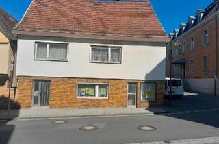 Mehrfamilienhaus kaufen in 96465 Neustadt, Neustadt bei Coburg - Verkaufe Mehrfamilienhaus mit Scheune und Garage