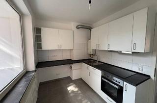 Wohnung kaufen in 27570 Bremerhaven, Bremerhaven - Kernsanierte 2-Zimmer-Wohnung mit Balkon - 5,6 % Bruttorendite