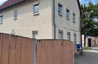 Haus kaufen in 74254 Offenau, Offenau - Haus mit großem Grundstück - Sanierungsobjekt mit Potenzial
