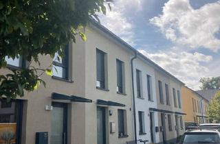 Wohnung kaufen in 52134 Herzogenrath, Herzogenrath - Ich verkaufe Reihenh-257-us + 2 Parkpl-257-tze2017 Baujahr