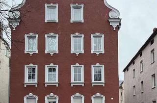 Wohnung kaufen in 86153 Augsburg, Augsburg - Charmante 2-Zimmer-Wohnung in gefragter Lage nähe Senkelbach