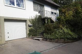 Haus kaufen in 86850 Fischach, Fischach - Haus, mit An-Aus-Neubaupotential, renovierungsbedürftig