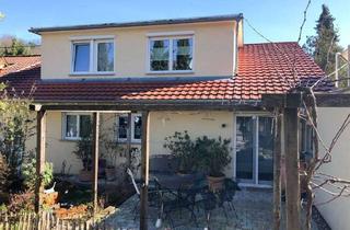 Wohnung kaufen in 71364 Winnenden, Winnenden - Charmante Dachgeschosswohnung mit moderner Ausstattung