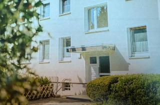 Wohnung kaufen in 33689 Bielefeld, Bielefeld - Für 620 Euro seriös und gut vermietet! 3-Zimmer EGW mit Loggia