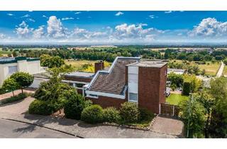 Villa kaufen in 50374 Erftstadt, Erftstadt - EXKLUSIVE DESIGNER-VILLA MIT POOL