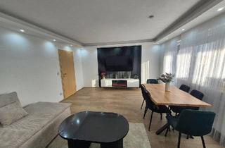 Wohnung kaufen in 85055 Ingolstadt, Ingolstadt - Attraktive 4-Zimmer-Wohnung mit Balkon, Garage und Garten