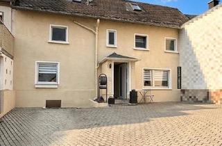 Einfamilienhaus kaufen in 56182 Urbar, Urbar - Charmantes kernsaniertes Einfamilienhaus mit Garten in Urbar