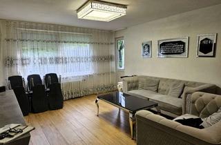 Wohnung kaufen in 32758 Detmold, Detmold: Gepflegte 4-Zimmer-Wohnung mit Balkon als solide Kapitalanlage