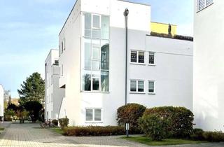 Wohnung kaufen in 12349 Buckow, Vermietete 4-Zimmer-Dachgeschosswohnung mit Terrasse & familienfreundlich-ruhiger Lage!