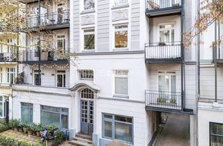 Wohnung kaufen in 22303 Winterhude, + Perfekt für WGs - mit schöner Terrasse in Winterhude +