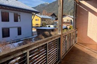 Wohnung kaufen in 82467 Garmisch-Partenkirchen, Attraktive 3-Zimmer-Wohnung mit großem Balkon und Tiefgaragenstellplatz in Garmisch-Partenkirchen