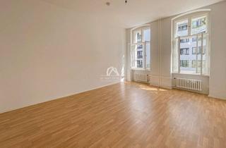 Wohnung kaufen in Wilsnacker Straße 63, 10559 Tiergarten, IHRE PERFEKTE FAMILIENWOHNUNG IN TOLLER LAGE IN MOABIT! GROßZÜGIGER GRUNDRISS! PROVISIONSFREI!