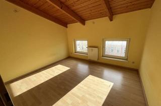 Wohnung kaufen in 18057 Kröpeliner Tor-Vorstadt, PROVISIONSFREI! Bezugsfreie 2-Zimmer-Eigentumswohnung mit Balkon in der beliebten KTV