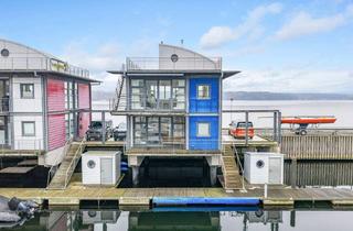 Wohnung kaufen in 24944 Mürwik, Zwischen Himmel, Hafen und Horizont – Wohnen, wo die Förde Ihr Zuhause mit Bootsliegeplatz umarmt!