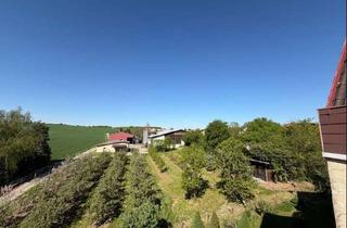 Wohnung kaufen in 71397 Leutenbach, Traumhafter Blick! 1-Zimmer-Dachgeschosswohnung mit Balkon in Leutenbach-Weiler zum Stein