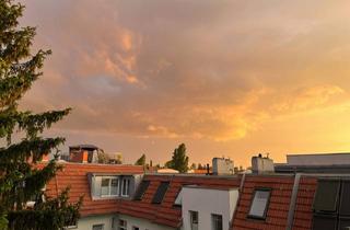 Wohnung kaufen in Friedrich-Wilhelm-Straße 64, 12103 Tempelhof, Modernes lichtdurchflutetes 3-Zimmer Dachgeschoss mit Terrasse im Herzen Tempelhofs