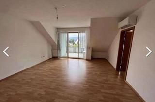 Wohnung mieten in Hinterm Graben 29a, 37688 Beverungen, Beverungen: 3-Zimmer-Wohnung mit Balkon und Aufzug