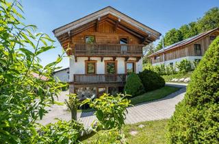 Wohnung mieten in Schlipfinger Str. 31, 83346 Bergen, Frisch renovierte 4,5-Zi.-Wohnung mit Kamin, 3 Bädern & Balkon auf ca. 130 m²