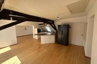 Wohnung mieten in 66131 Saarbrücken, Großzügig geschnittene, lichtdurchflutete Dachgeschosswohnung