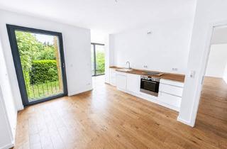 Wohnung mieten in 68199 Neckarau, Frisch renoviert: 100 m² Wohnkomfort & 200 m² Privatgarten & Garage im Almenhof