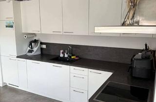 Wohnung mieten in Elsterweg 22, 71229 Leonberg, Modernisiertes Wohnen: 2-Zimmer-Erdgeschosswohnung in Leonberg