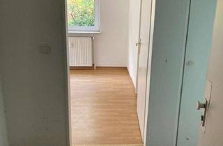 Wohnung mieten in Neue Straße 40, 26826 Weener, Für Selbstrenovierer: 2-Zimmerwohnung mit Balkon!