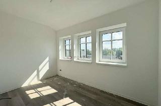Wohnung mieten in Knöchelsöhren 28, 18437 Tribseer Vorstadt, Frisch saniert & voller Atmosphäre – 3-Zimmer-Dachgeschosswohnung