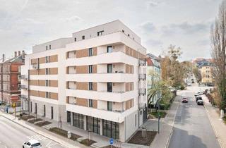Wohnung mieten in Tharandter Straße 74, 01187 Löbtau-Süd, Single-Apartment mit EBK und Balkon
