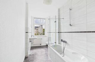 Wohnung mieten in Stauffenbergstraße 10, 08209 Auerbach, Helle 4-Raum-Wohnung mit Balkon & tollem Ausblick über Auerbach