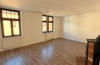 Wohnung mieten in Herrenstraße 17, 09366 Stollberg, ++Kamin++Garage++ Großzügige 4-Raum Wohnung im Herzen von Stollberg