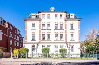 Wohnung mieten in Stollestraße 38, 01159 Löbtau-Nord, Einziehen und Wohlfühlen im Altbau mit hohen hellen Räumen, separater Küche und Duschbad.