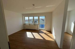 Sozialwohnungen mieten in Rosa-Luxemburg-Ring 23, 07586 Bad Köstritz, 1-Raum-Wohnung im 3. OG mit Balkon - WBS erforderlich! (ME 23)
