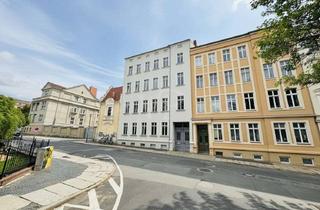 Wohnung mieten in 02826 Innenstadt, Elegante Stadtwohnung mit Balkon und Echtholzparkett