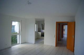 Wohnung mieten in Roetgener Str. 32, 52159 Roetgen, Helle Wohnung 3ZKDB mit Balkon und Garten - Hochparterre