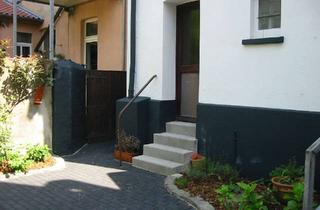 Wohnung mieten in Prinzess-Luise Str. 64-66, 45478 Broich, MH-Broich, helle 3-Zimmer Altbauwohnung nähe Broicher Mitte HRW