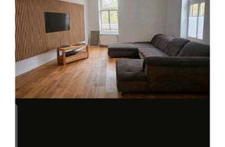Wohnung mieten in Marienplatz 18, 45476 Styrum, Wohnen mit Charakter: 3-Zimmer-Wohnung am Marienplatz